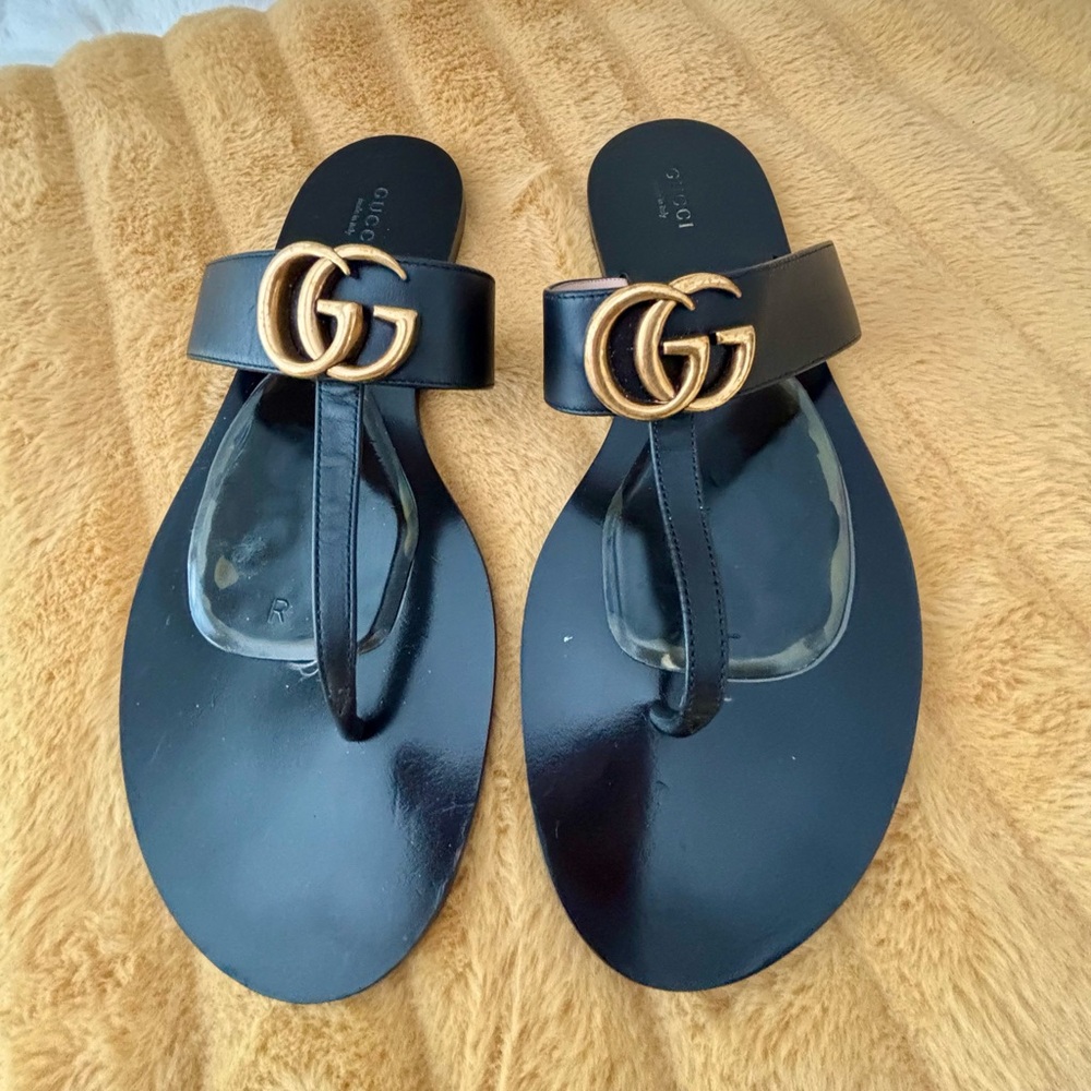 Gucci Black and Gold Women's Sandals
